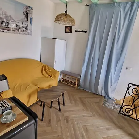 Sant'antonio 1 Apartment *