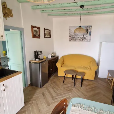 Sant'antonio 1 Apartment *