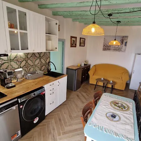 Sant'antonio 1 Apartment *