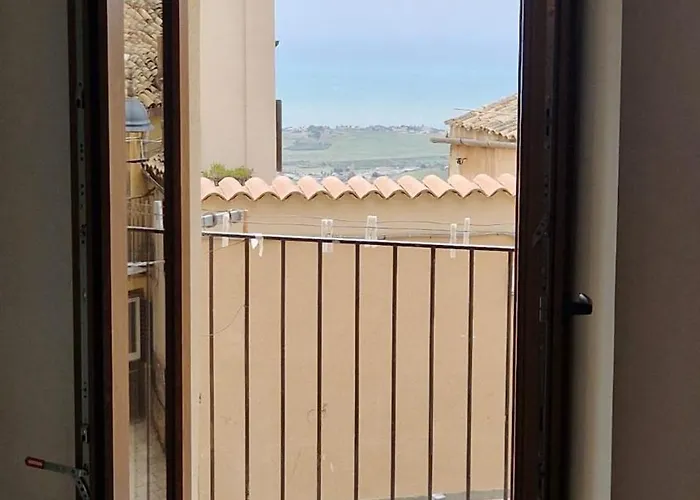 Sant'antonio 1 アパート *