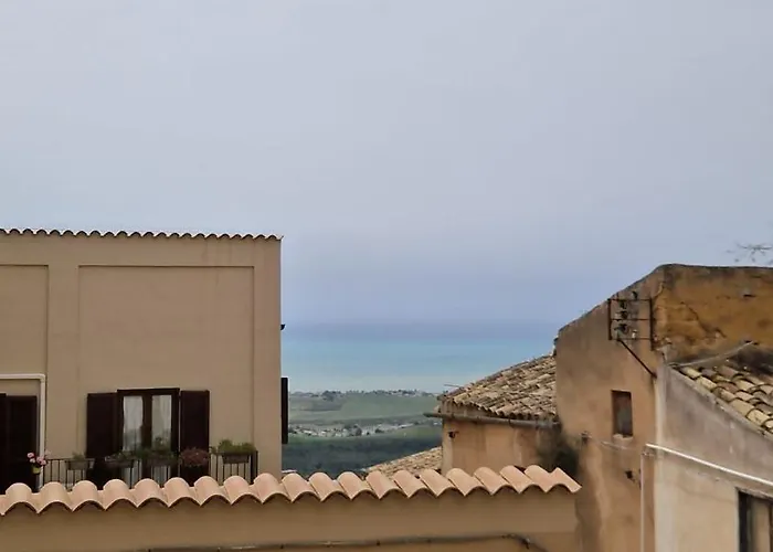 Sant'antonio 1 アパート *