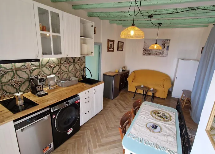 Sant'antonio 1 アパート *